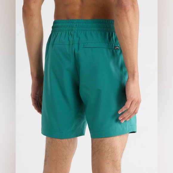 Billabong-NWT Teal Men's Swim Trunks Size Large - Picture 3 of 17